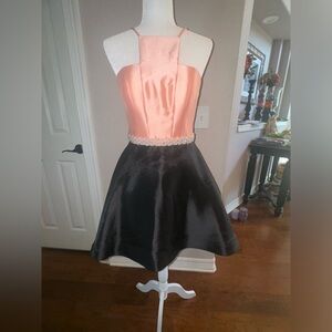 Ashley Lauren Size 4 Rose Gold/Black satin cocktail dress BNWT
